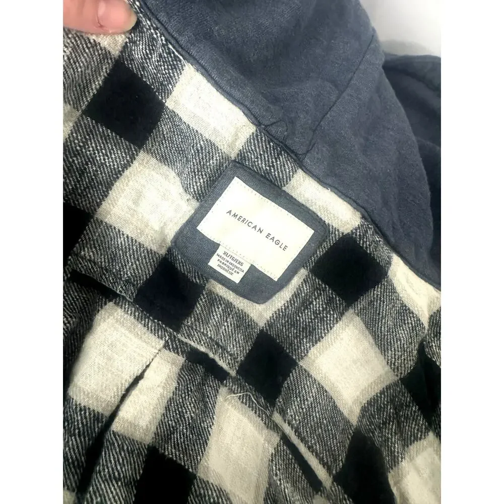American Eagle Y2K Cropped, Hooded Distressed Flannel Top XL - Picture 6 of 8
